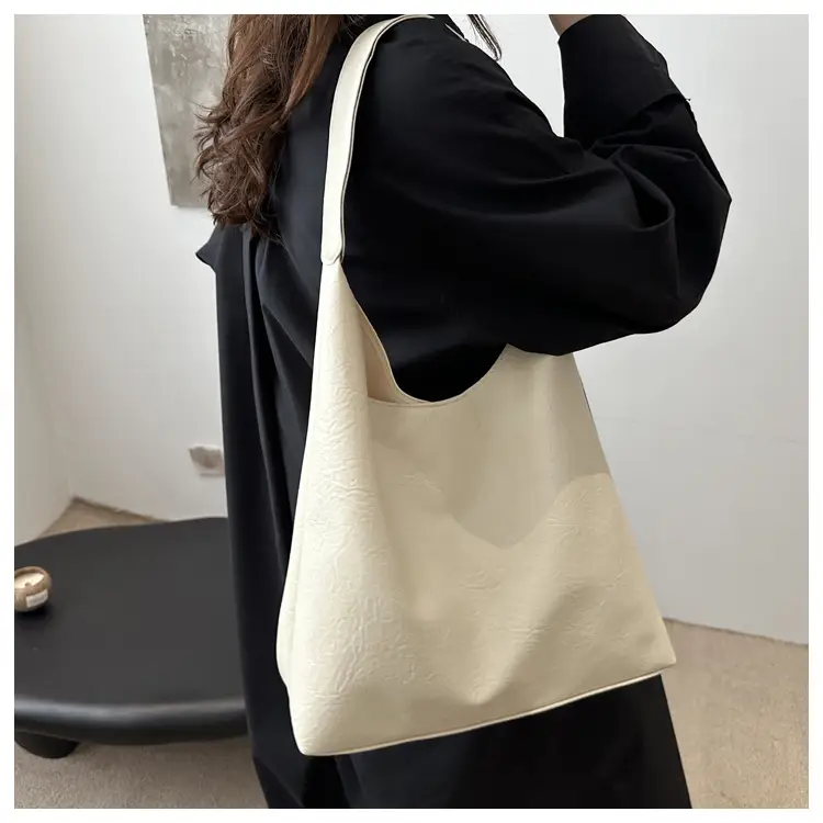 Black Retro Shoulder Tote Bag Large Capacity — feature 15