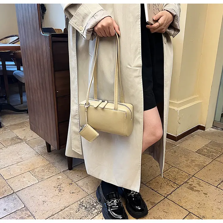 Women's Black Leather Shoulder Bag 2024 Korean Style — feature 13