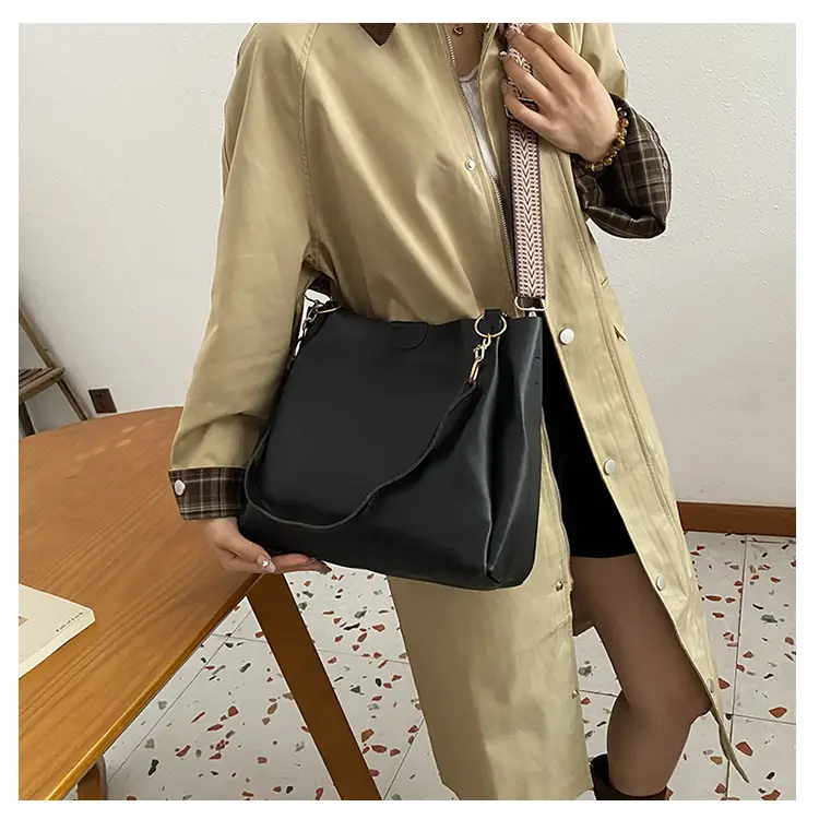 Two-Piece Black Leather Shoulder Tote & Crossbody Bag Set — feature 8