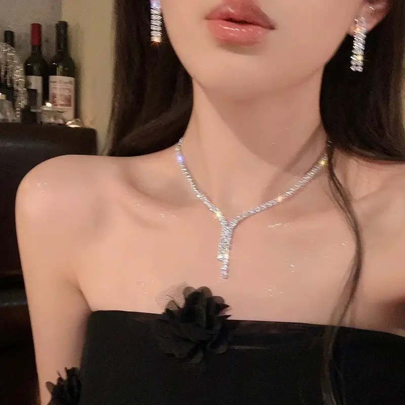 Full Diamond Claw Chain Necklace Set for Women - Image 13