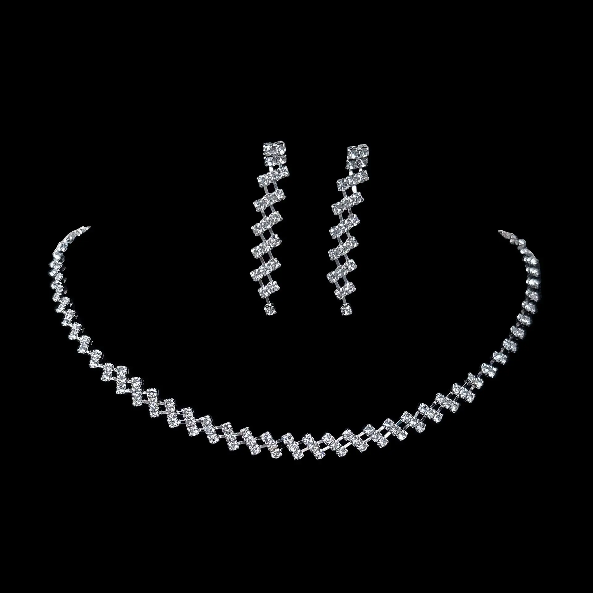Full Diamond Claw Chain Necklace Set for Women - Image 24