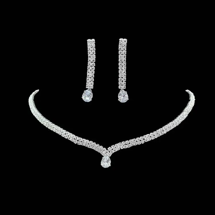 Full Diamond Claw Chain Necklace Set for Women - Image 38