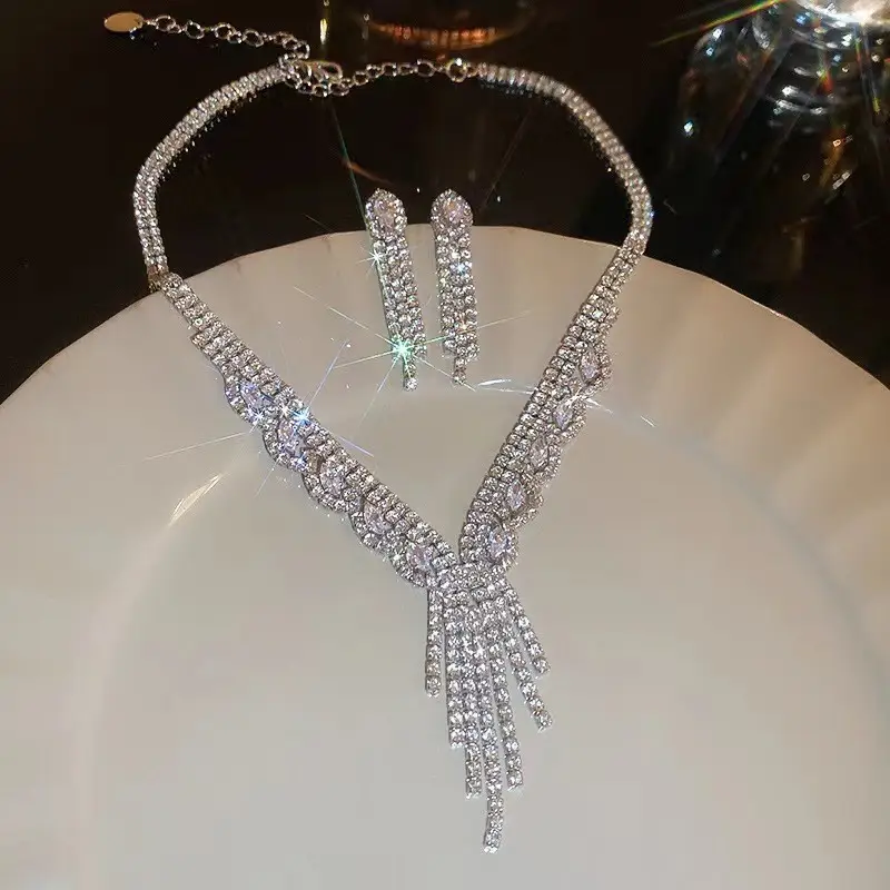 Full Diamond Claw Chain Necklace Set for Women - Image 45