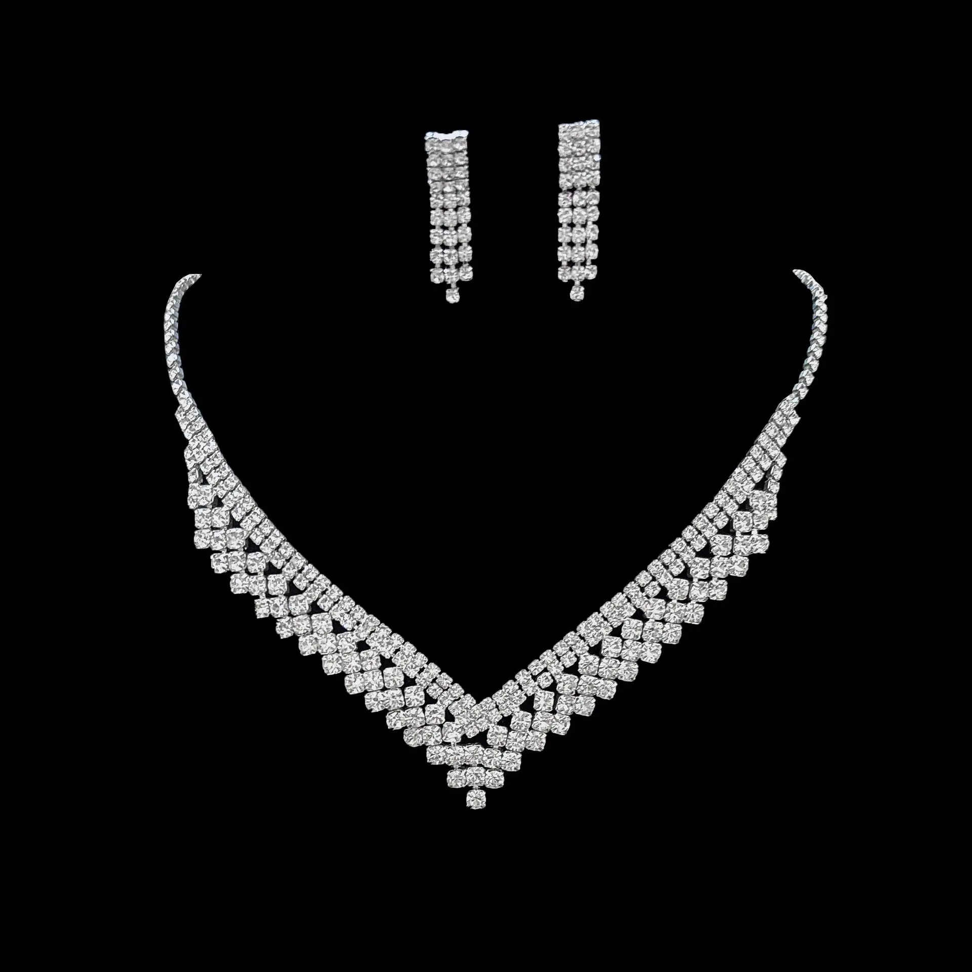 Full Diamond Claw Chain Necklace Set for Women - Image 49