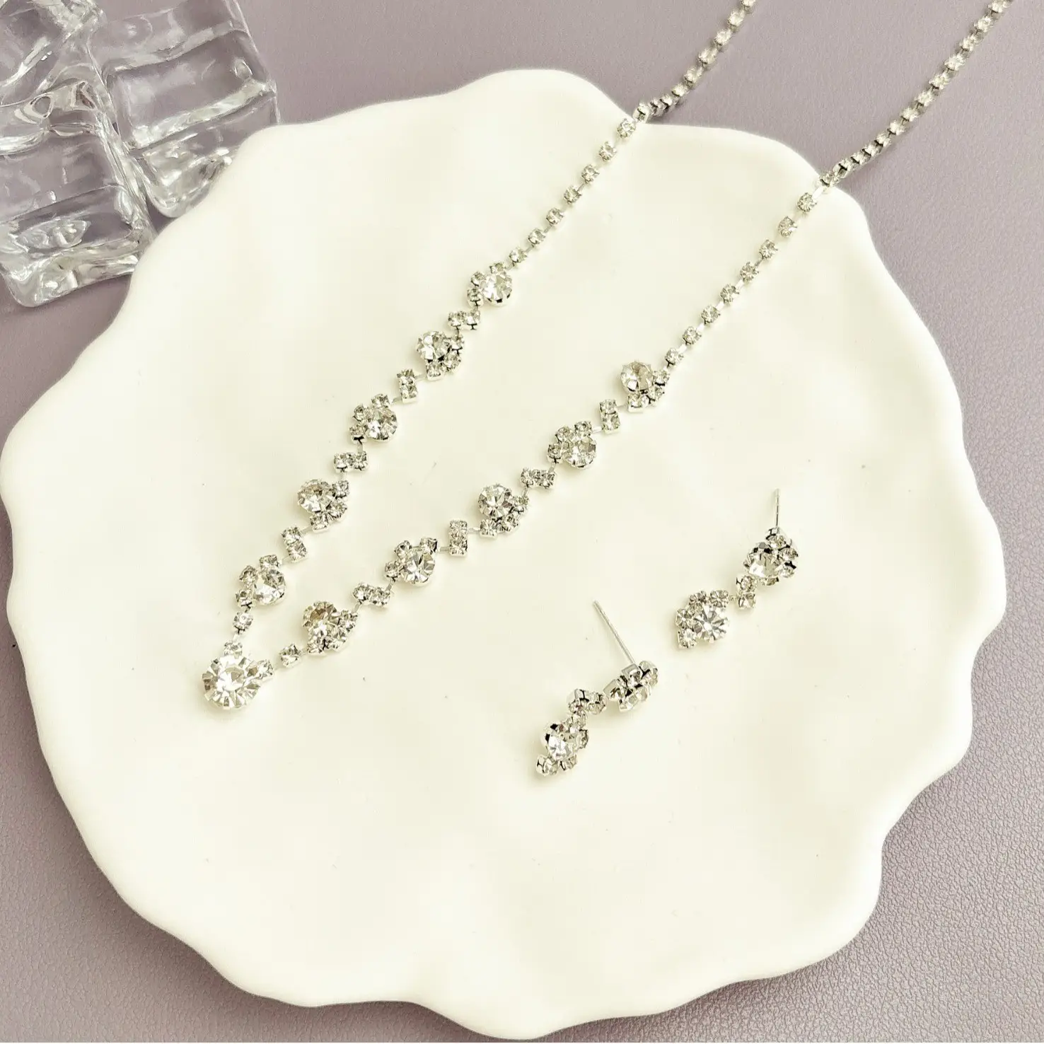 Full Diamond Claw Chain Necklace Set for Women - Image 5