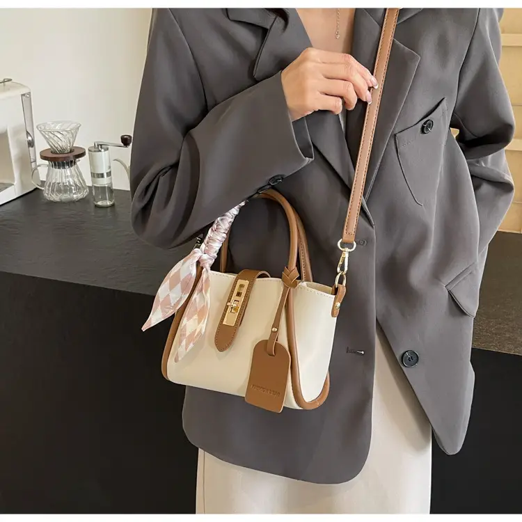 Women Crossbody Bag Autumn 2025 Beige Brown — feature 18