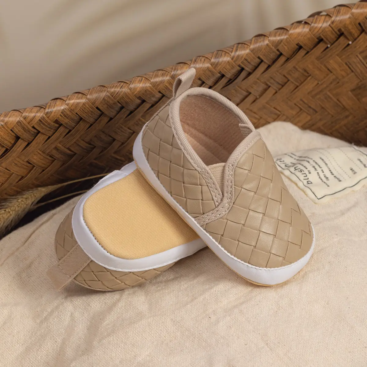 Toddler Slip-On Shoes Soft Non-Slip White — feature 18