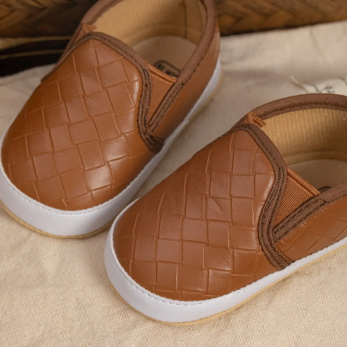 Toddler Slip-On Shoes Soft Non-Slip White — feature 31