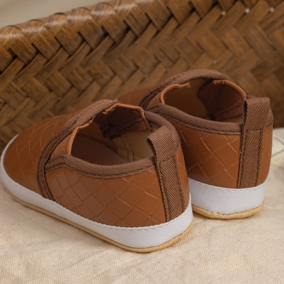 Toddler Slip-On Shoes Soft Non-Slip White — feature 32
