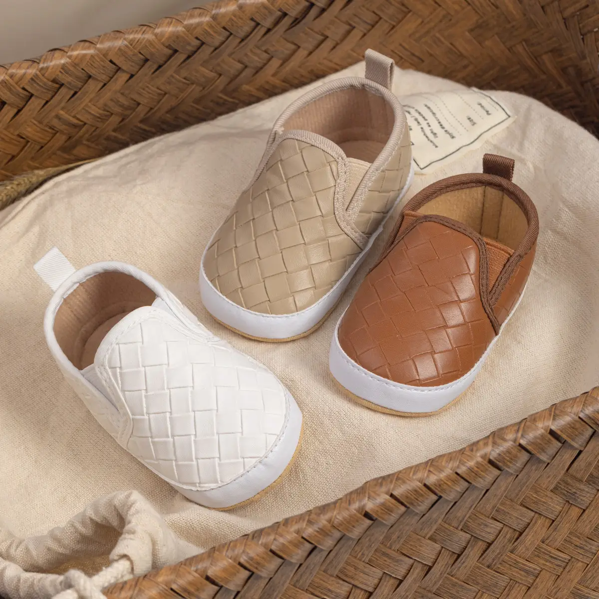 Toddler Slip-On Shoes Soft Non-Slip White — feature 5