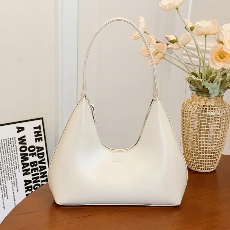 White Leather Shoulder Bag for Women 2024 - Image 8