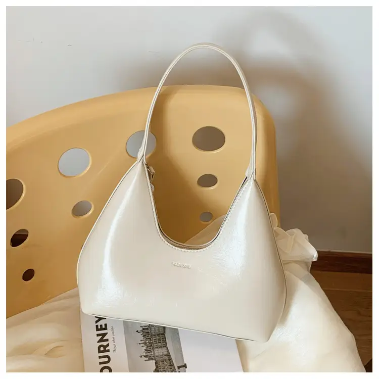 White Leather Shoulder Bag for Women 2024 - Image 3