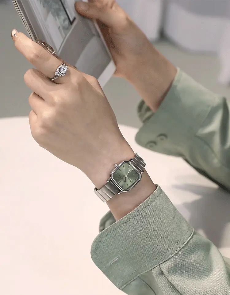 Women's Stainless Steel Watch with Silver Dial — feature 3