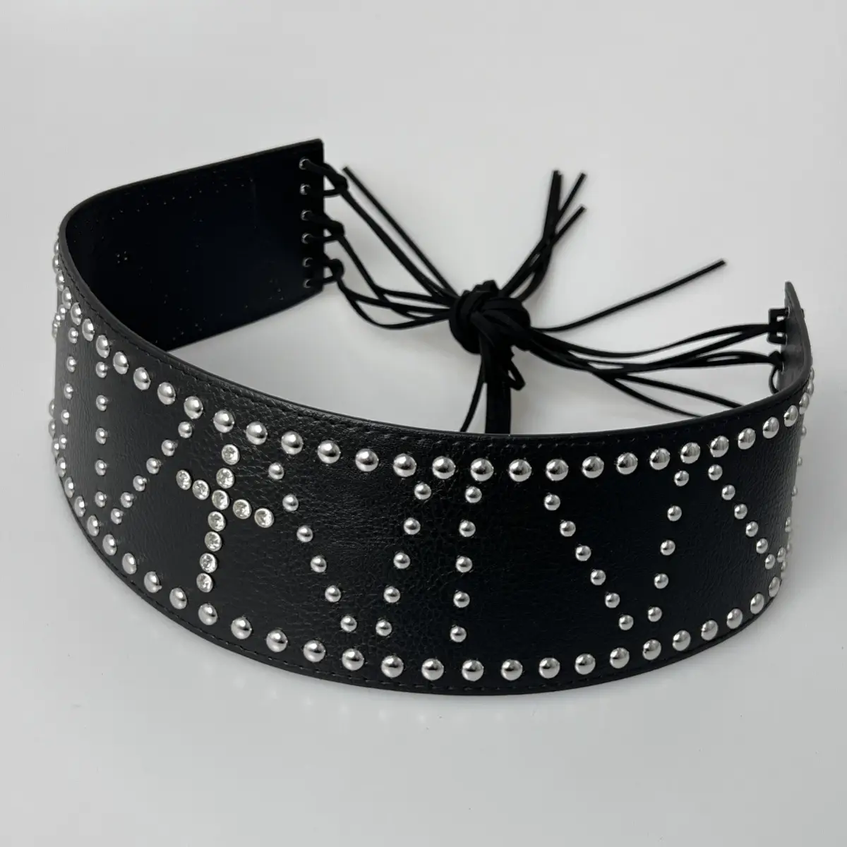 Black Rivet Punk Wide Belt with Rhinestone & Bow — feature 2