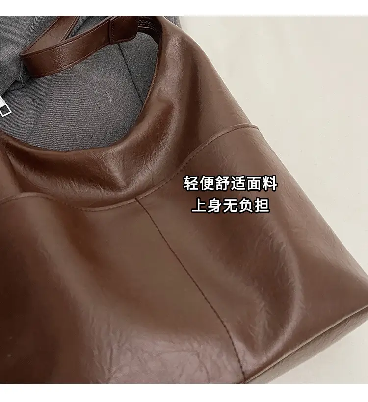 Women's Large Capacity Shoulder Bag Brown Leather — feature 4