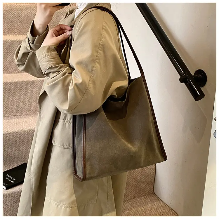 Women Retro Maroon Shoulder Bag Autumn Winter Commuter Tote — feature 13