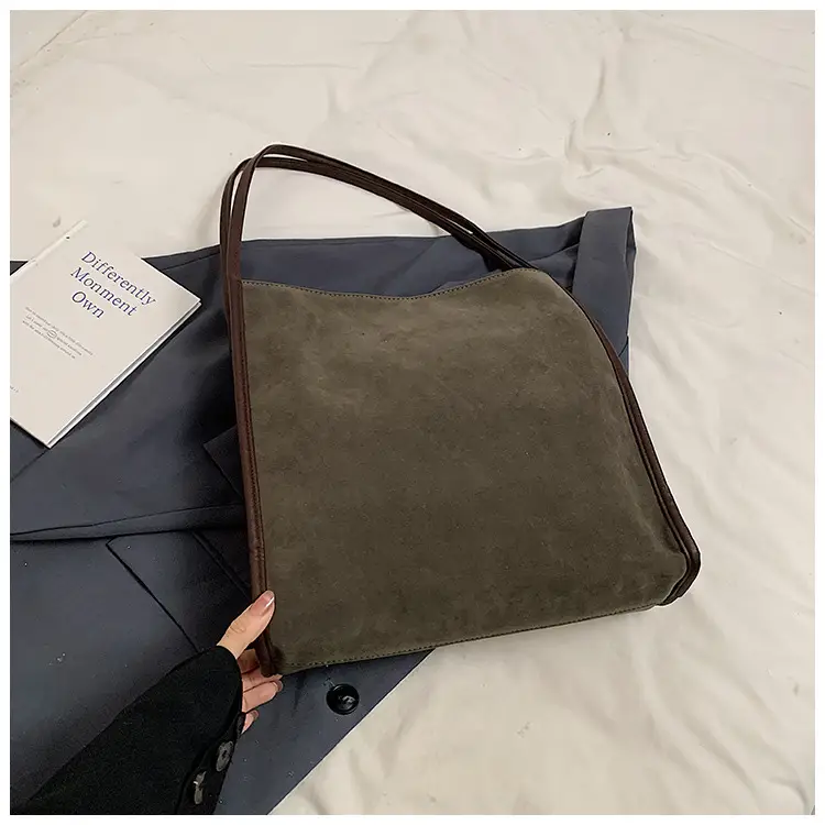 Women Retro Maroon Shoulder Bag Autumn Winter Commuter Tote — feature 44