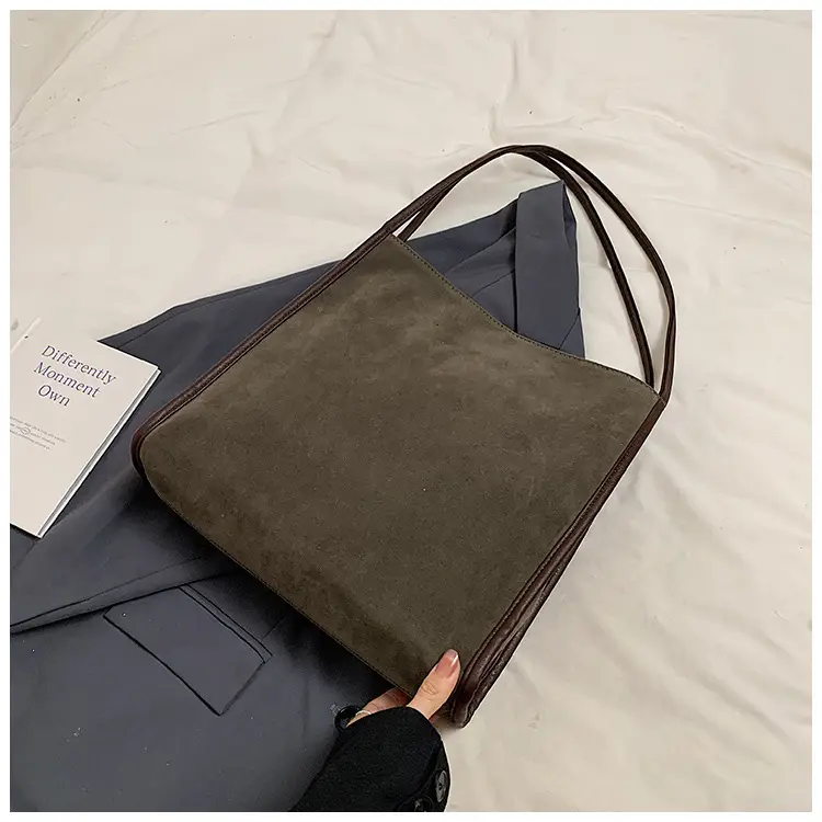 Women Retro Maroon Shoulder Bag Autumn Winter Commuter Tote — feature 45