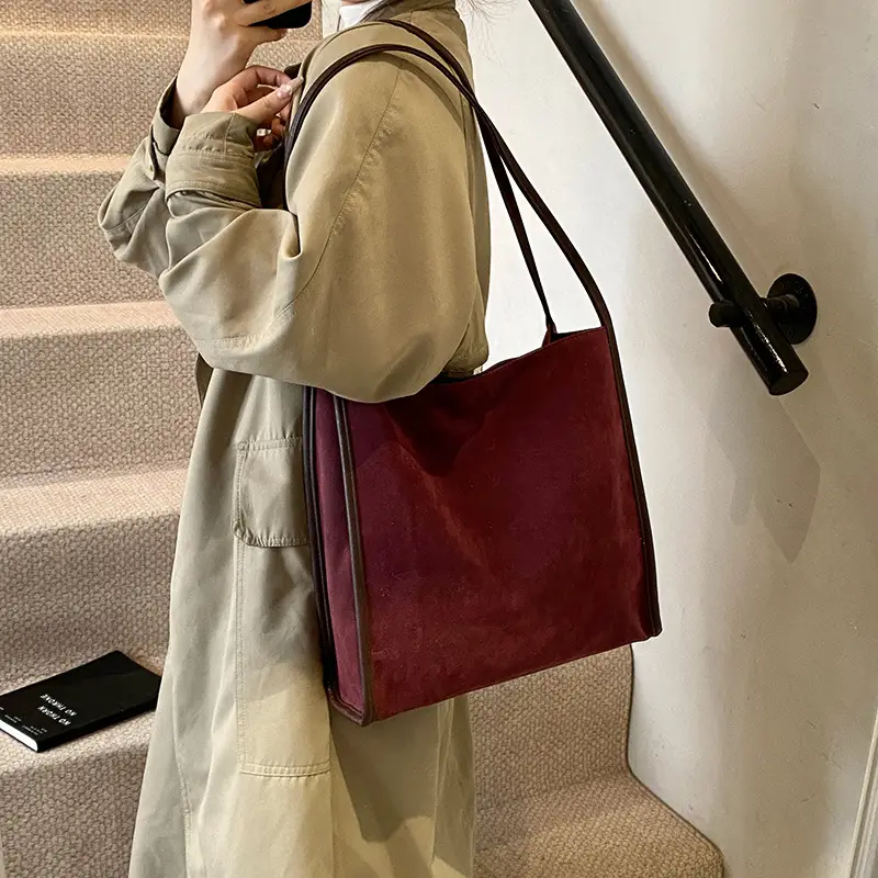 Women Retro Maroon Shoulder Bag Autumn Winter Commuter Tote - Image 2