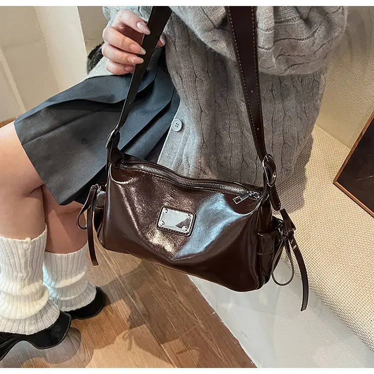 Women Crossbody Bag Black Leather 2026 New Model — feature 11