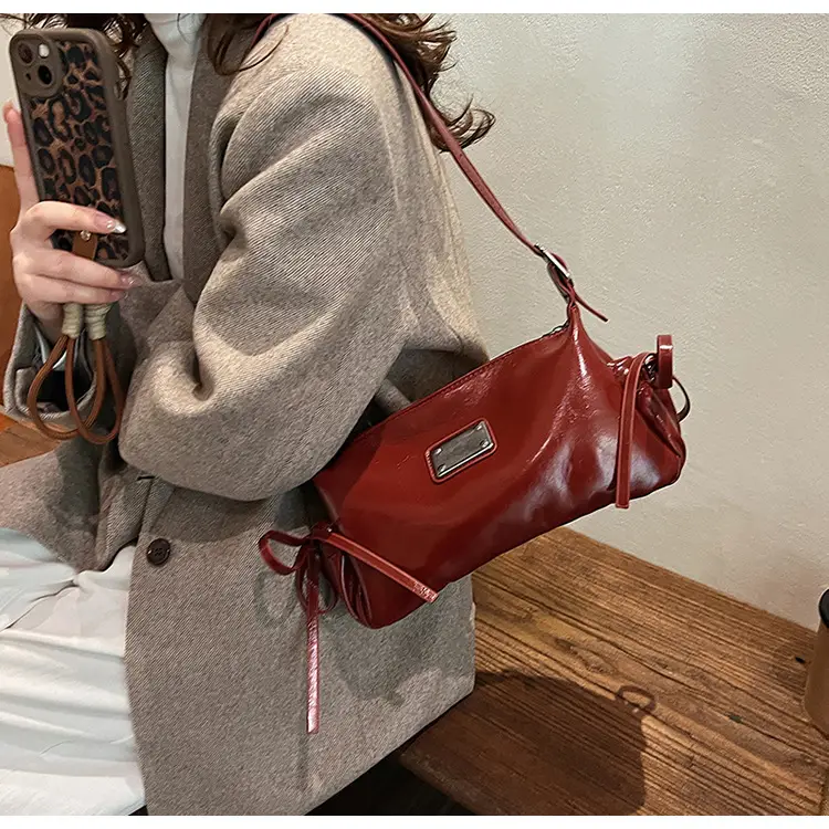 Women Crossbody Bag Black Leather 2026 New Model — feature 26
