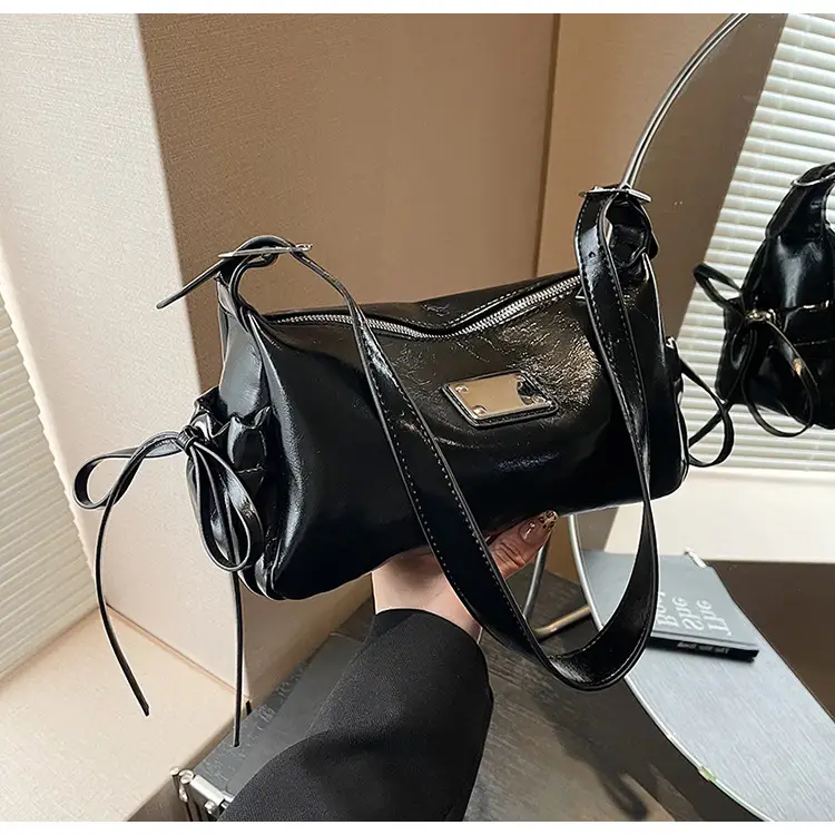 Women Crossbody Bag Black Leather 2026 New Model — feature 30
