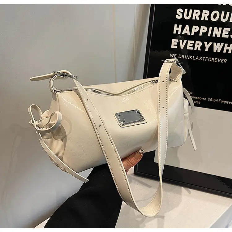Women Crossbody Bag Black Leather 2026 New Model — feature 46