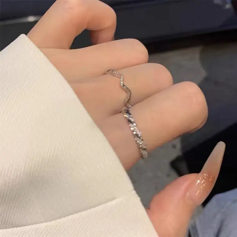 Korean Style Light Luxury Cold Open Adjustable Finger Ring - Image 3