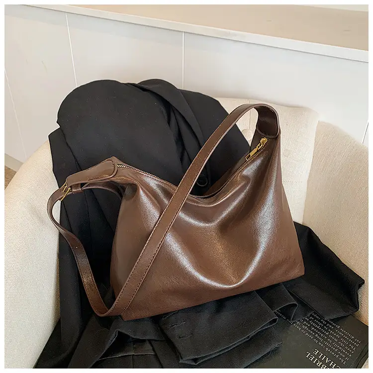 Large Capacity Brown Leather Shoulder Bag for Women — feature 16