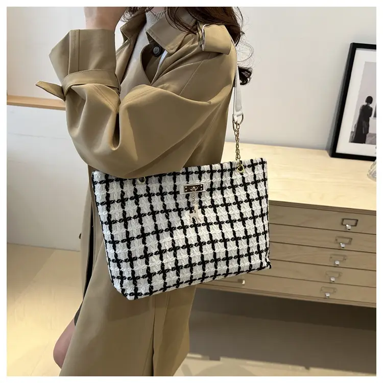 Korean Style Plaid Women's Shoulder Tote Bag Black White - Image 6