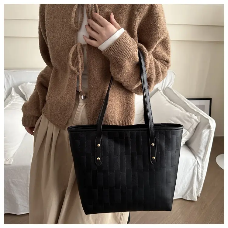 Vintage Brown Large Capacity Women's Tote Bag - Image 5