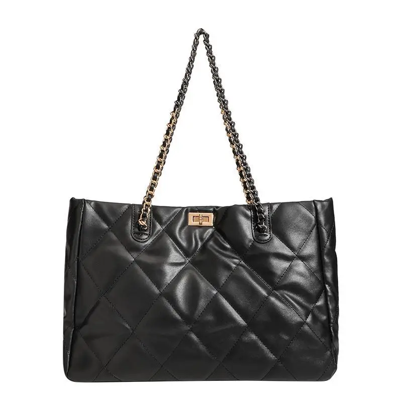 Black Quilted Chain Handbag for Women 2026 - Image 6