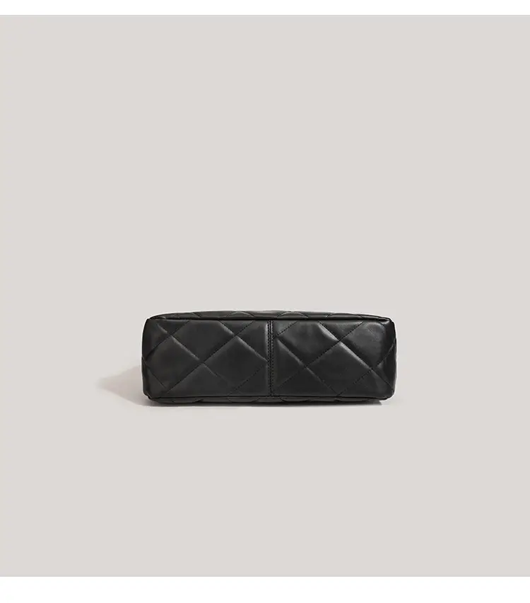 Black Quilted Chain Handbag for Women 2026 — feature 20