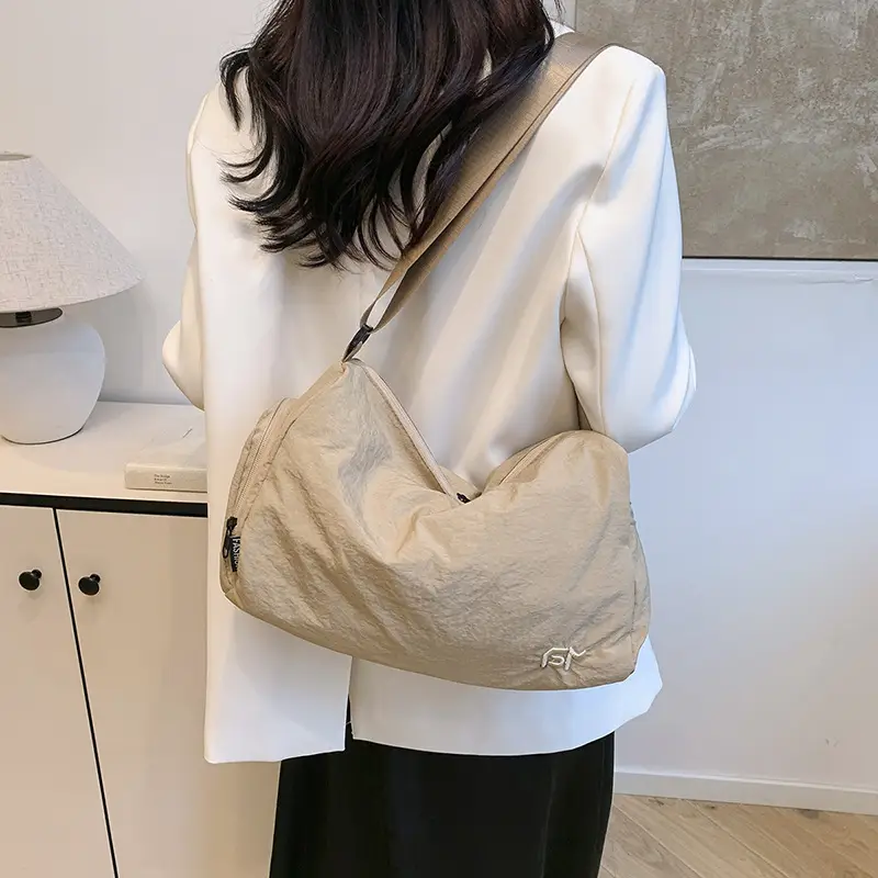 Women Large Capacity Shoulder Bag Black Beige Crossbody - Image 3