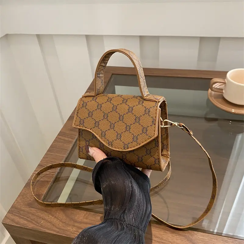 Women's Retro Crossbody Bag Brown GG Pattern 2024 - Image 5