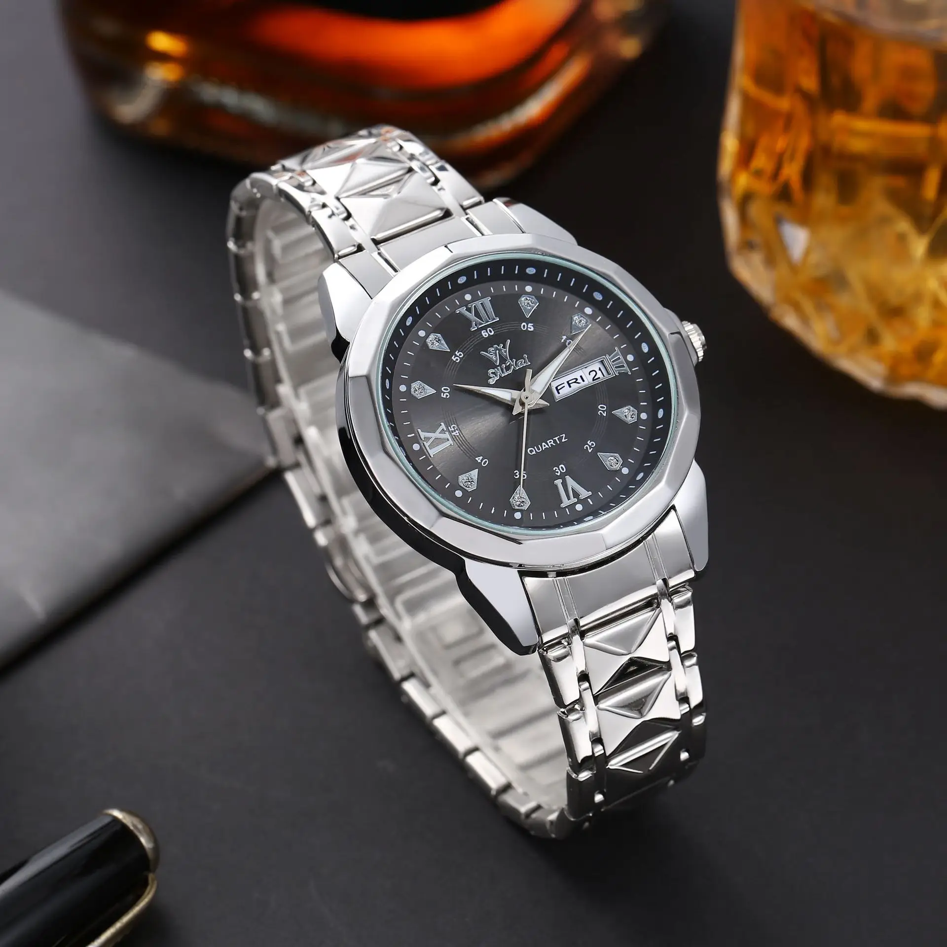 Men's Luminous Blue Quartz Watch with Steel Band - Image 9