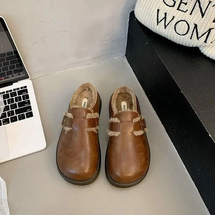 Retro Thick-Soled Birkenstock Shoes with Closed Toe and Slip-On Design for Women, 2024 New Autumn and Winter Style, Fleece-Lined, Versatile — feature 4