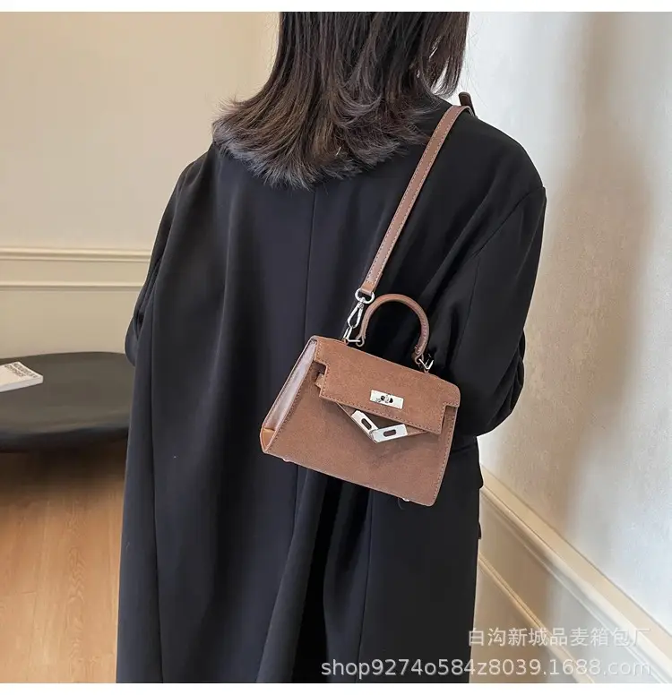 Black Korean Style Shoulder Crossbody Bag for Women 2026 — feature 13