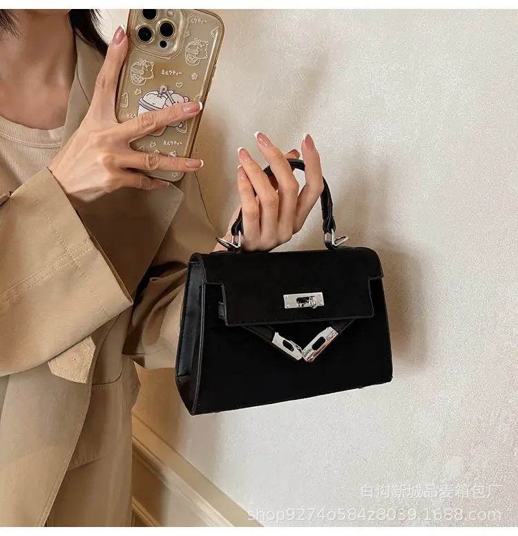 Black Korean Style Shoulder Crossbody Bag for Women 2026 — feature 19