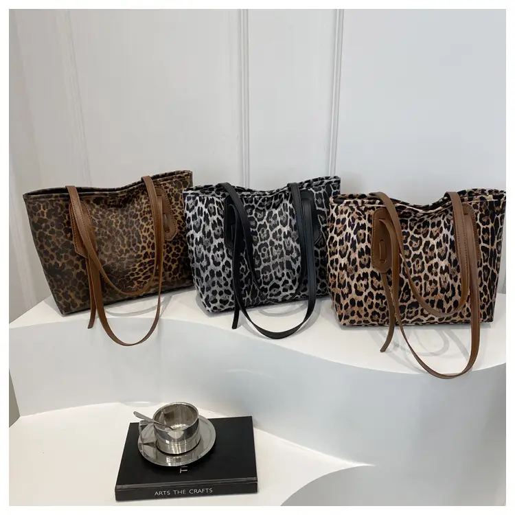 Leopard Print Large Capacity Women's Shoulder Bag — feature 12