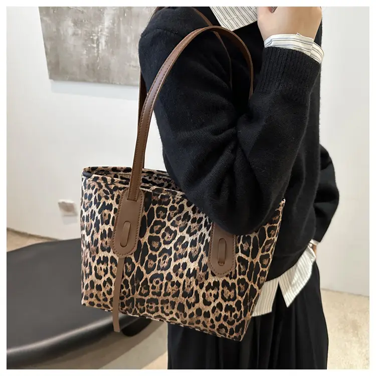Leopard Print Large Capacity Women's Shoulder Bag — feature 17