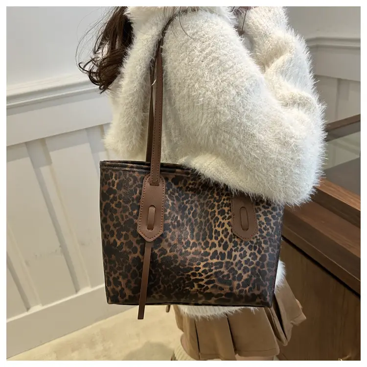Leopard Print Large Capacity Women's Shoulder Bag — feature 21
