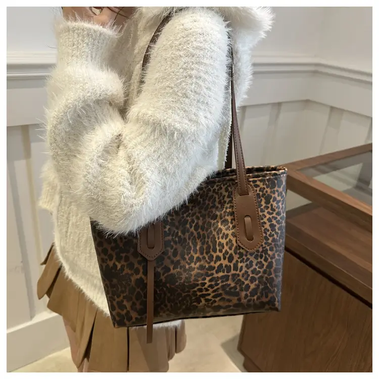 Leopard Print Large Capacity Women's Shoulder Bag — feature 24