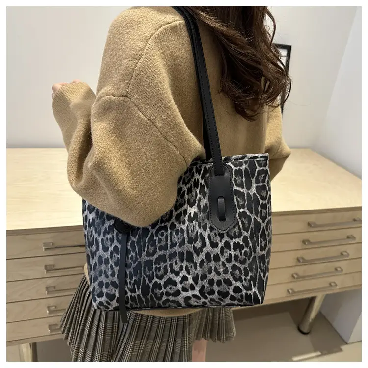 Leopard Print Large Capacity Women's Shoulder Bag — feature 30