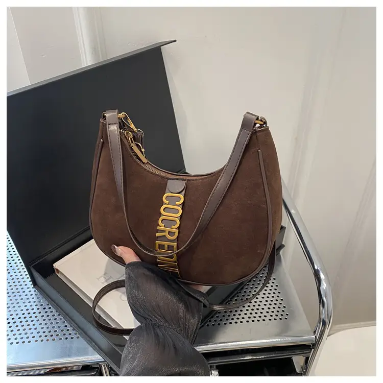 Suede Messenger Bag Vintage Letter Black 2024 — feature 8