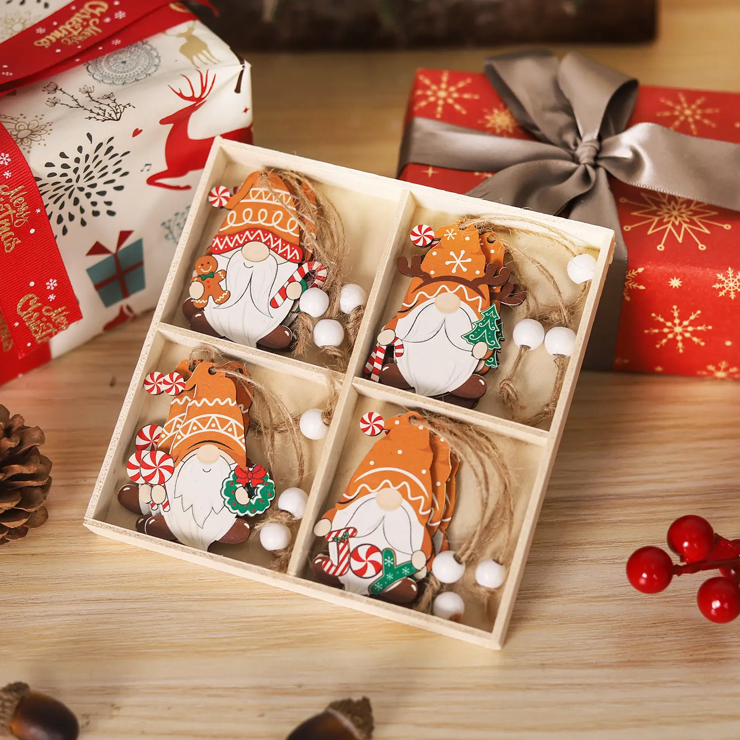 Christmas Gingerbread Couple Dolls 12Pcs Wooden Decor — feature 11