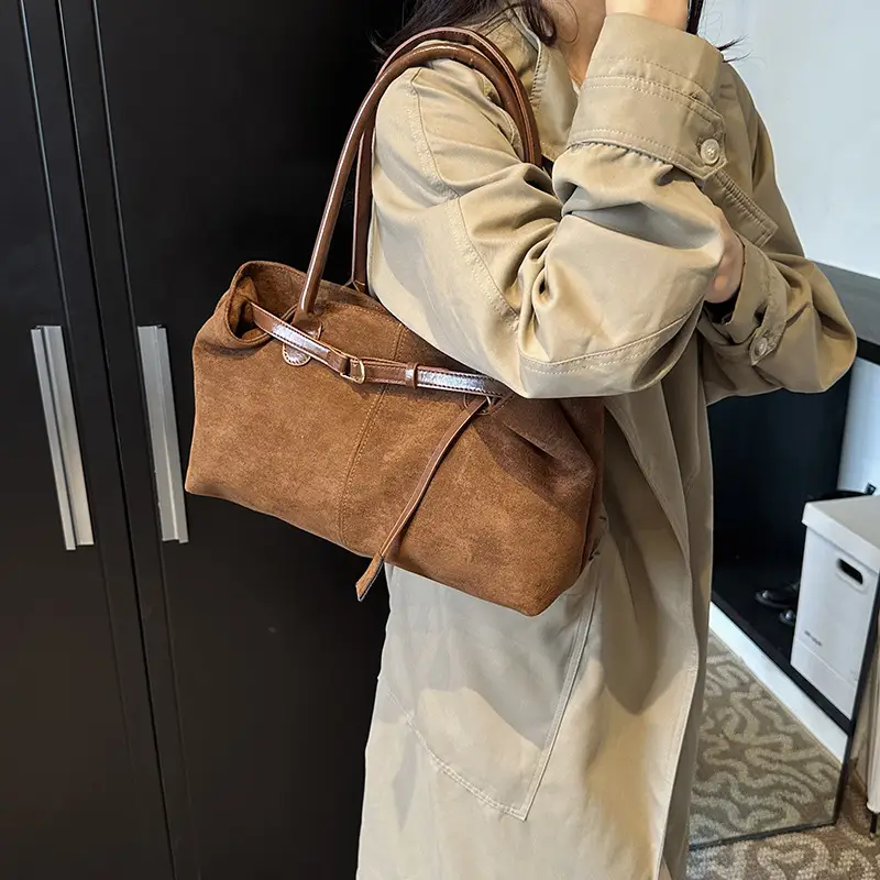 2024 Women's Suede Shoulder Bags Black Brown - Image 4