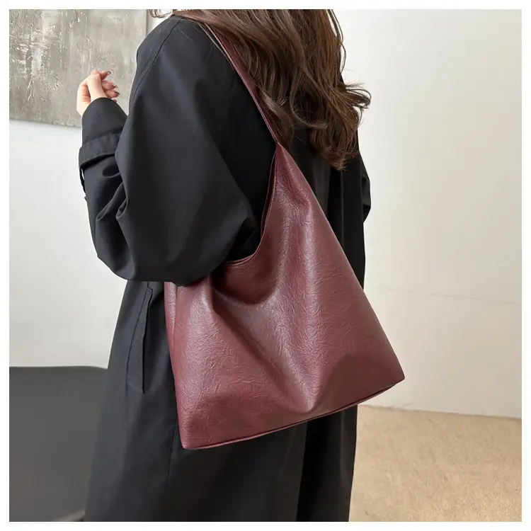 Vintage Brown Leather Shoulder Bag for Women — feature 17