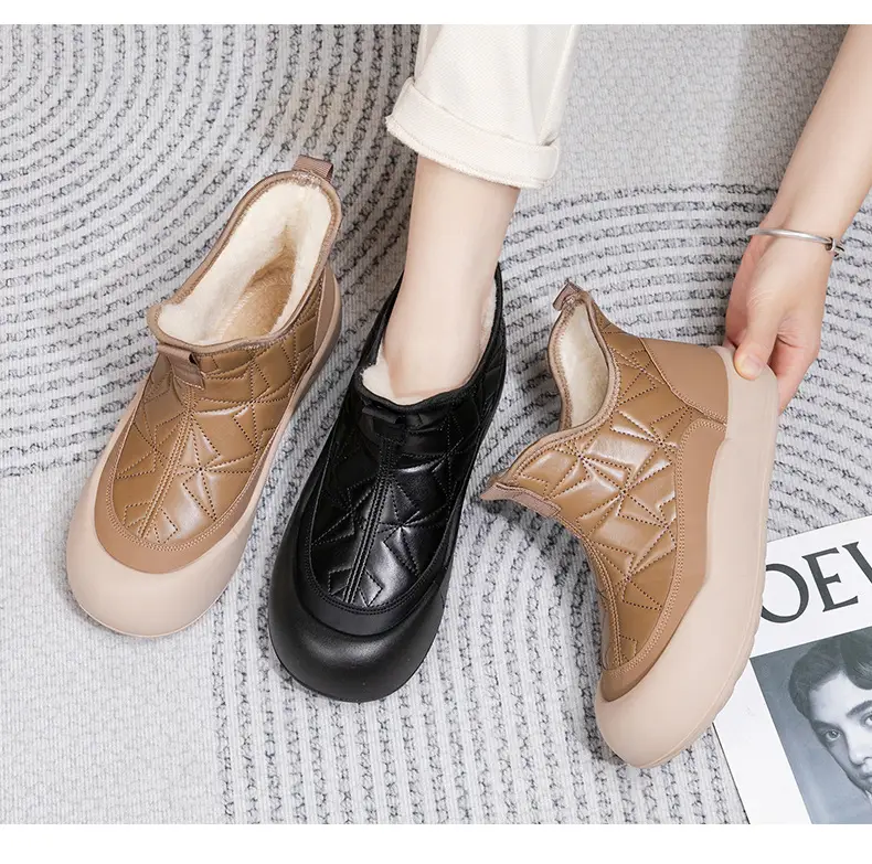 2025 Winter New Old Beijing Cotton Shoes Women's Velvet Thickened Anti-Ski Boots Slip-On Casual Warm Cotton Boots — feature 18