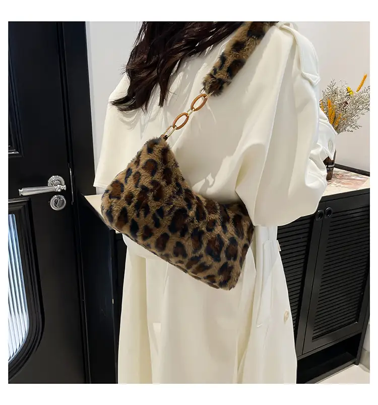 Leopard Print Plush Shoulder Bag Women 2024 — feature 17